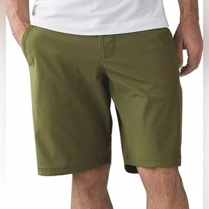 Lululemon Men’s Kahuna Short II Olive Green Size 32